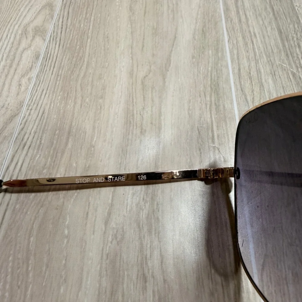 Quay Australia‎ Stop and Stare Gold Aviator Sunglasses Purple Gradient Lens 126